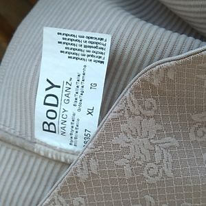 👙  Nancy Ganz  BEIGE LACE  UNDER SHAPER BRIEF   EPLC Sz M/L